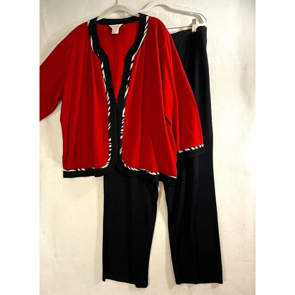 Vintage Misook Suit Women 3X Red and Black 2 Piece Knit Classic Stretch Elegant